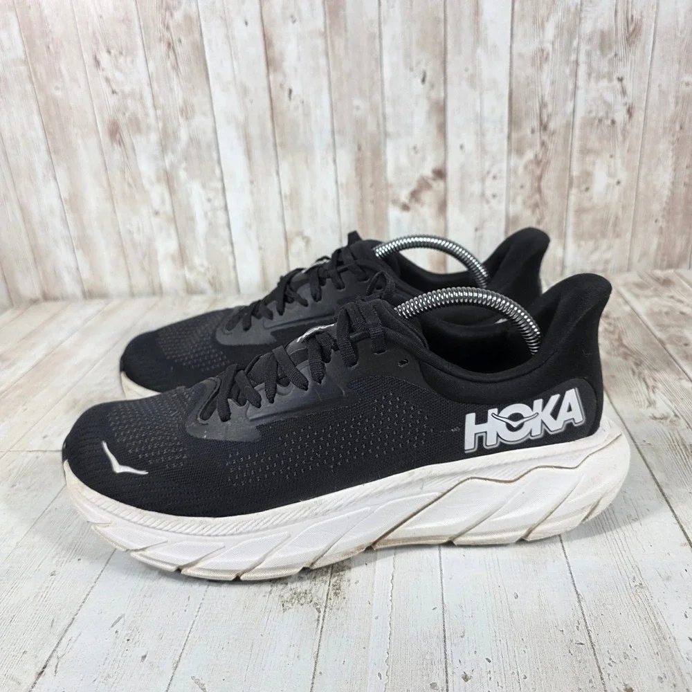 Hoka Arahi 7 Womens Running Shoes Black White 1147851 BWHT Size 11 B
